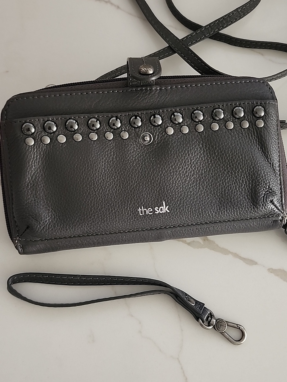 THE SAK NWOT GRAY REAL LEATHER CROSS BODY WALLET WITH SHOULDER STRAP & WRISTLET